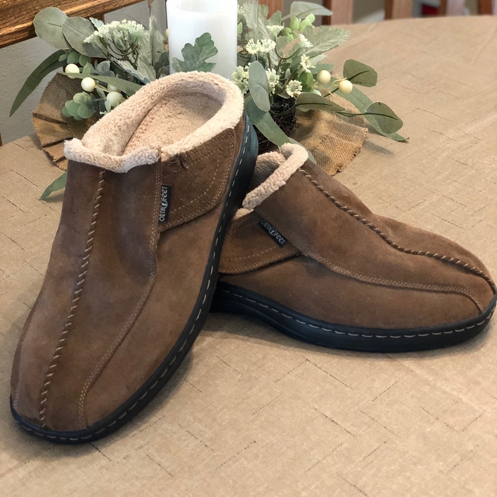 Orthofeet Asheville - Brown Men’s Slippers